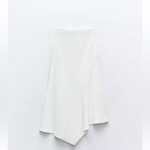 Textured Asymmetric body suit and skirt